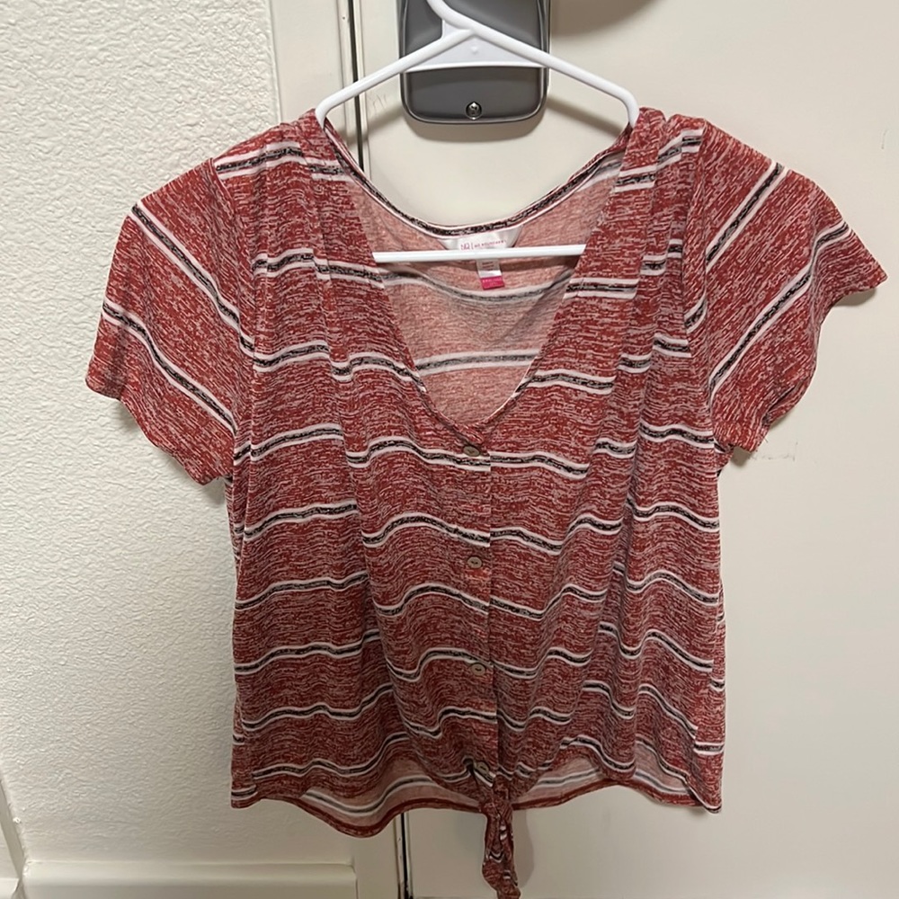 Reddish blouse